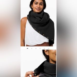 Lululemon Athletica wrap poncho throw yoga scarf w/ snaps navy mint EUC